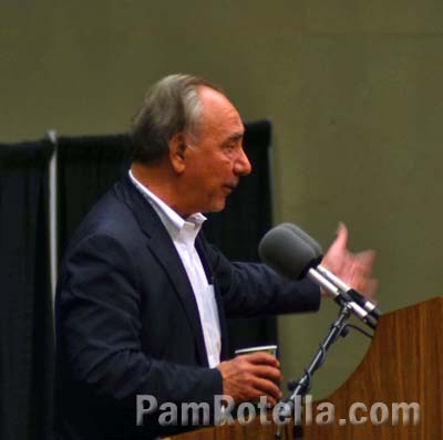 Will Durst at Fighting Bob Fest, 7 September 2013, photo by Pam Rotella