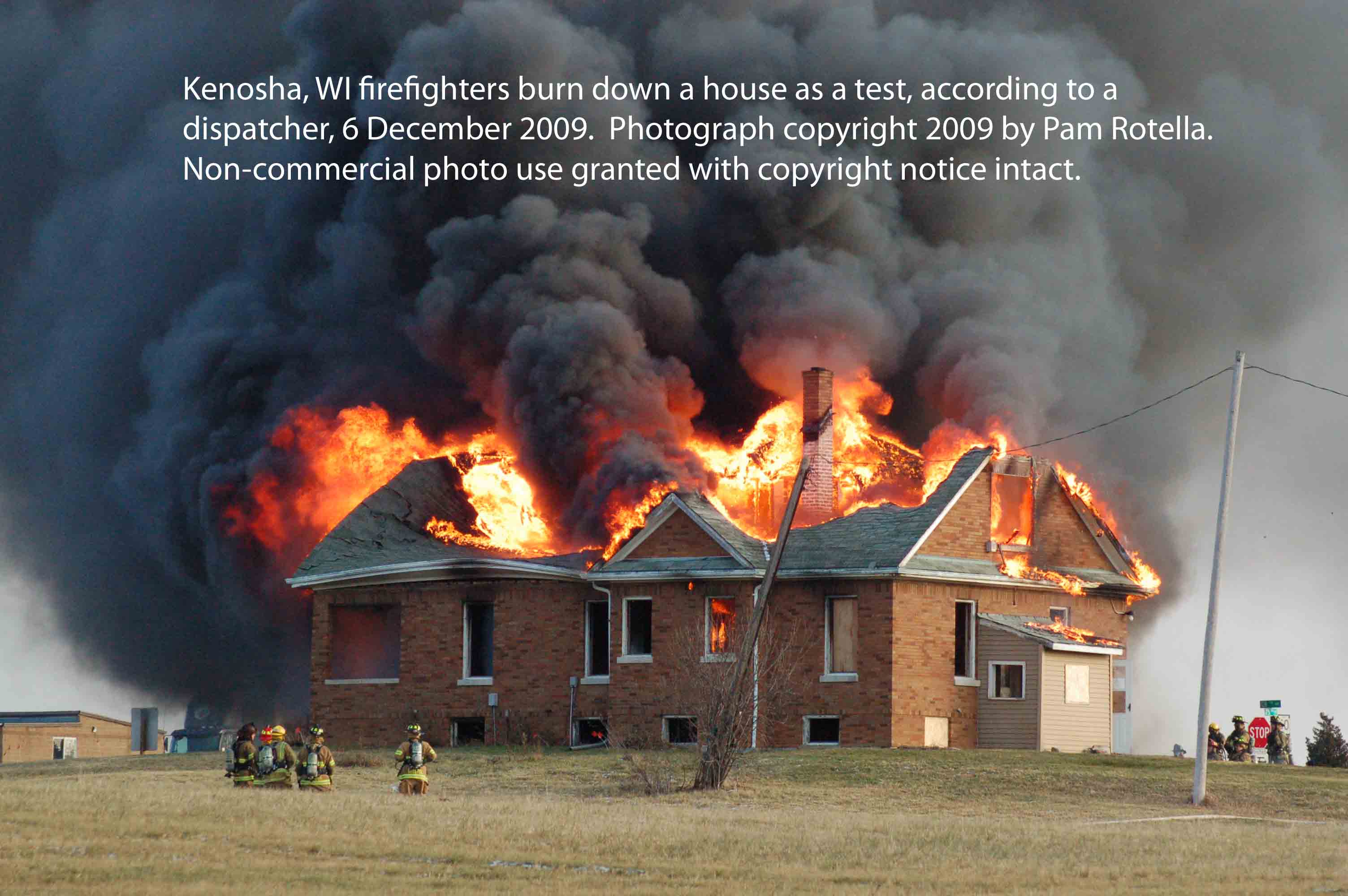 Kenosha firefighters burn down house as test, 6 Dec 2009