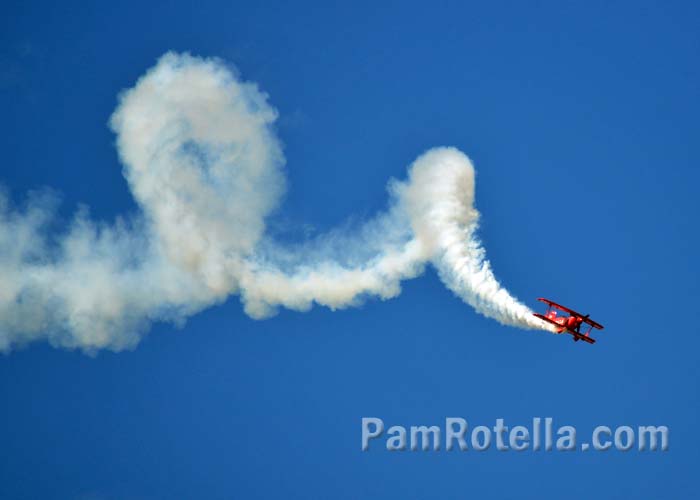 Sean D. Tucker in the Oracle bi-plane at EAA Air Venture 2013, photo by Pam Rotella