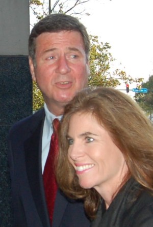 Sen. George 'Macaca' Allen (R-VA) with wife, photo by Pam Rotella